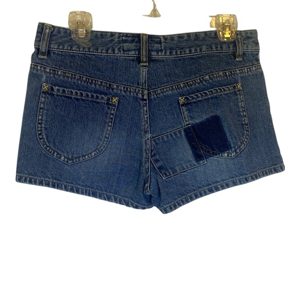 Vintage Old Navy Jean Shorts Button Fly Size 6 Patch Accents Classic Denim Style - Picture 3 of 5